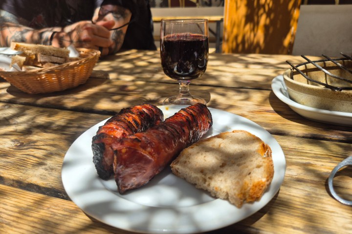 Portuguese Grilled Sausage, Red Wine Lisbon